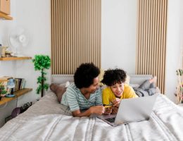 Depuis 2018, le RGPD guide la protection des données sur le web. Ainsi, en 2024, plusieurs ajustements ont été introduits. En effet,