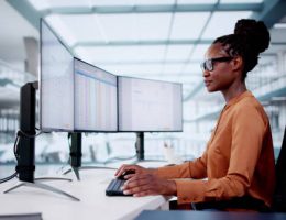 Le métavers change profondément la présence des entreprises sur le web. En effet, elles doivent créer des expériences immersives