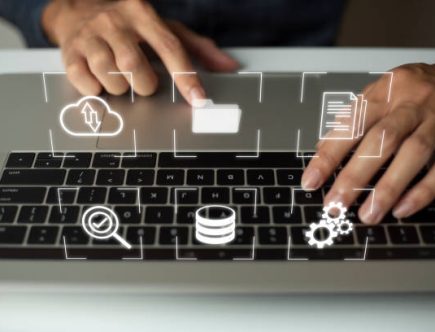 Avant tout, il faut définir les objectifs pédagogiques. En effet, ces derniers orientent le choix de la plateforme digitale.
