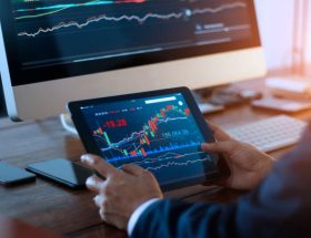 Les assistants virtuels dominent aujourd’hui le marché des solutions basées sur l’intelligence artificielle. Ils aident à organiser